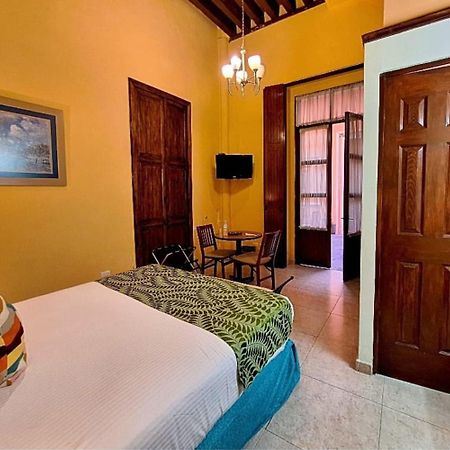 Hotel Del Capitan De Puebla Extérieur photo