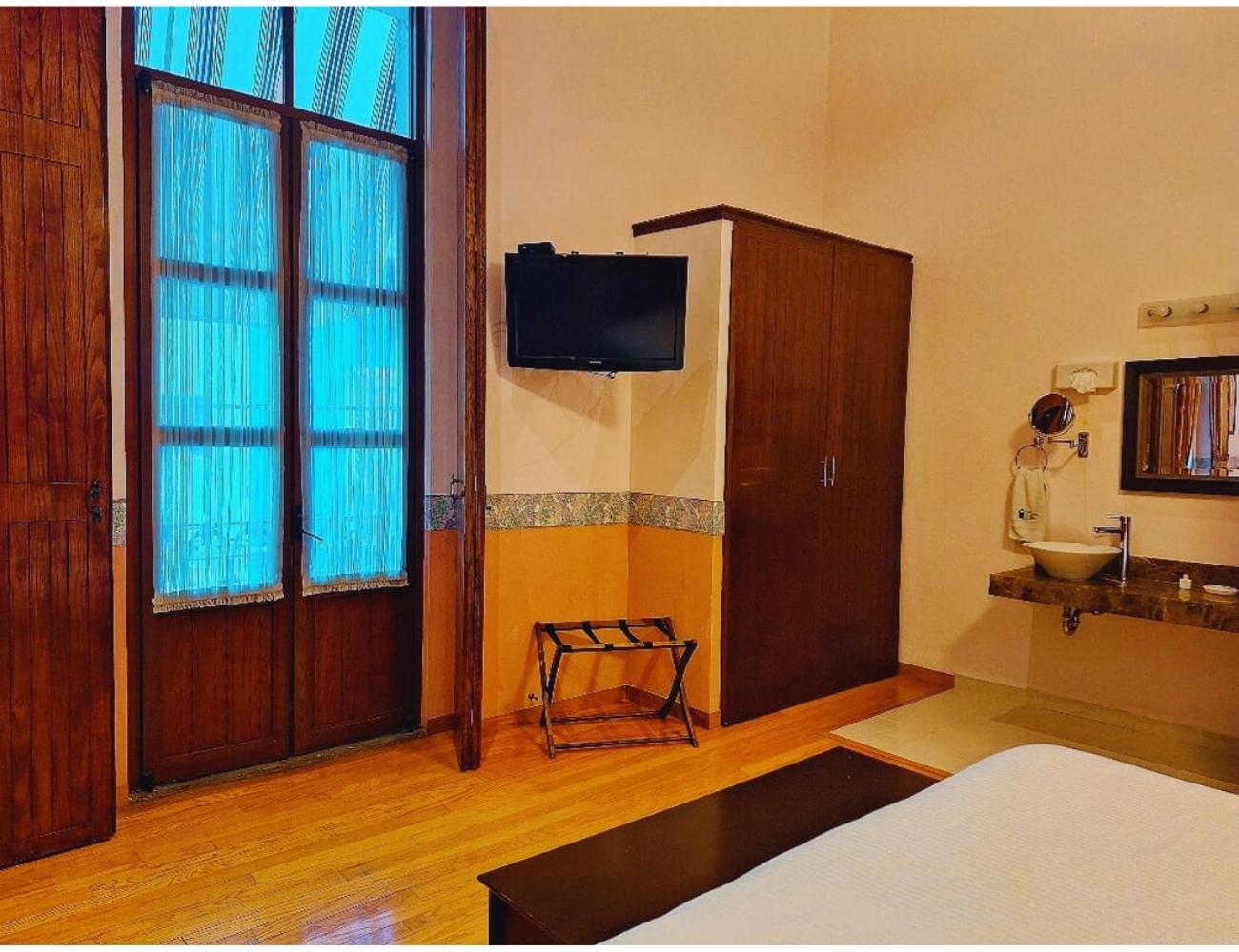Hotel Del Capitan De Puebla Extérieur photo