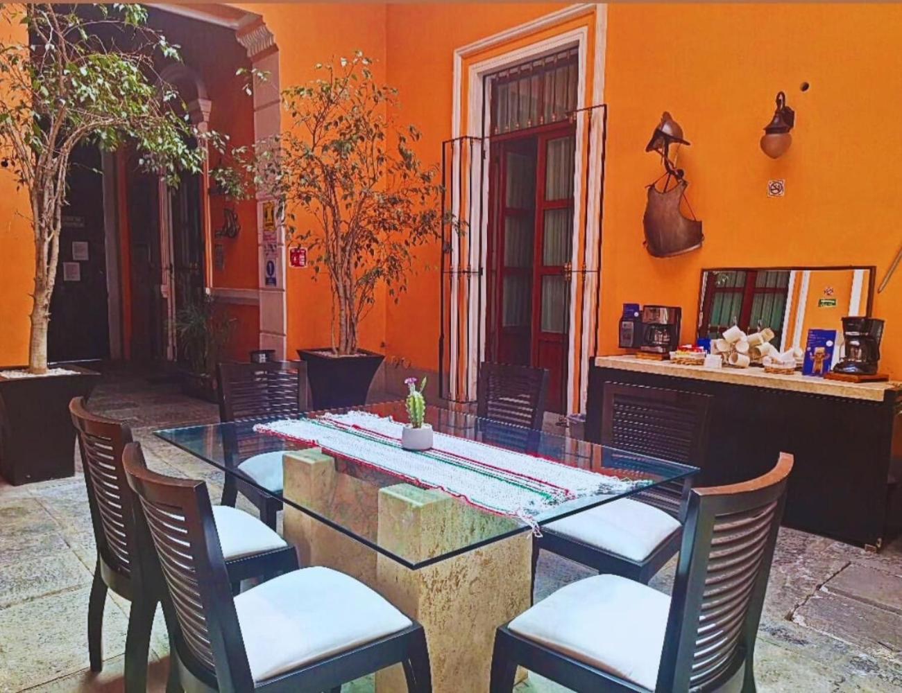 Hotel Del Capitan De Puebla Extérieur photo