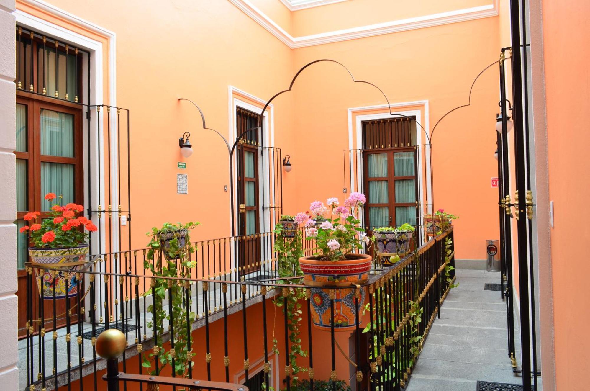Hotel Del Capitan De Puebla Extérieur photo